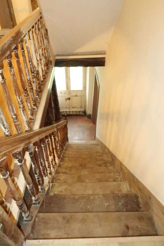 Maison à CHATEAU-CHERVIX