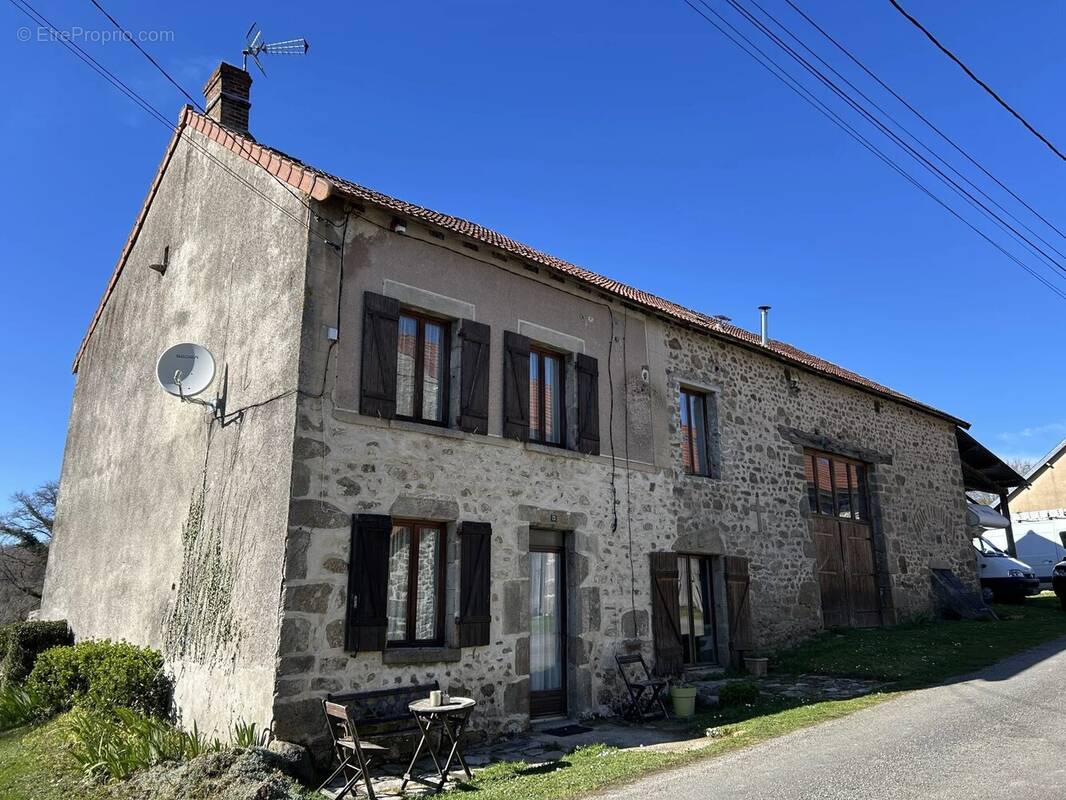 Maison de campagne individuelle de 4 chambres magnifiquement présentée - photo 1