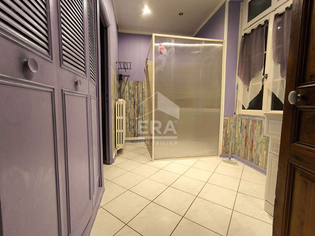 Maison à CONDE-SUR-AISNE