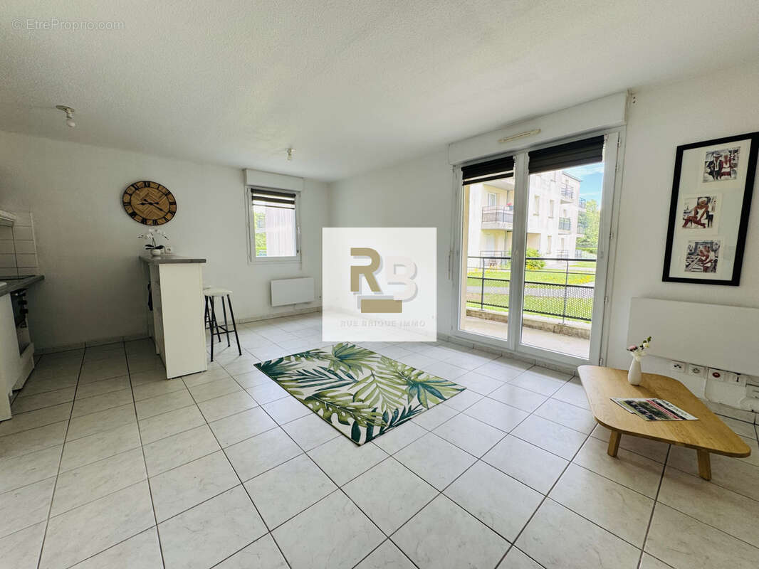 Appartement à MAZINGARBE