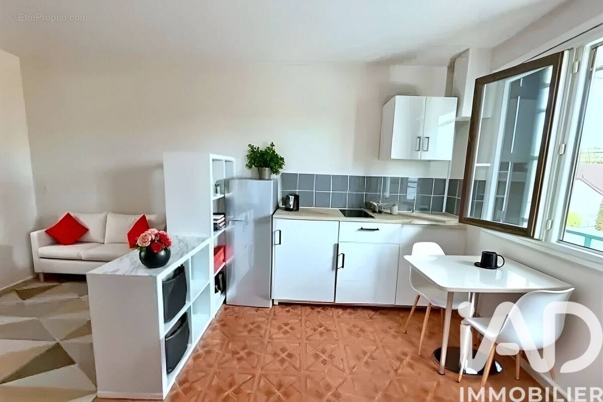 Photo 1 - Appartement à CORBEIL-ESSONNES