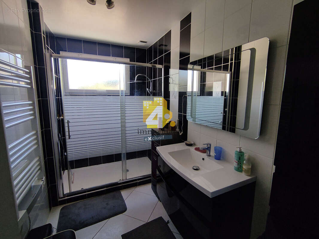 Maison à SAINTE-ANNE-SUR-BRIVET