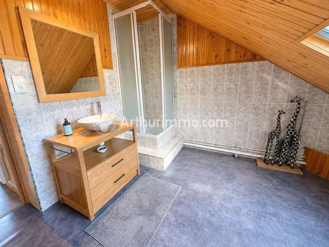 Belle maison familiale de 3/4 chambres avec piscine, terrasse couverte et panorama exceptionnel - photo 11