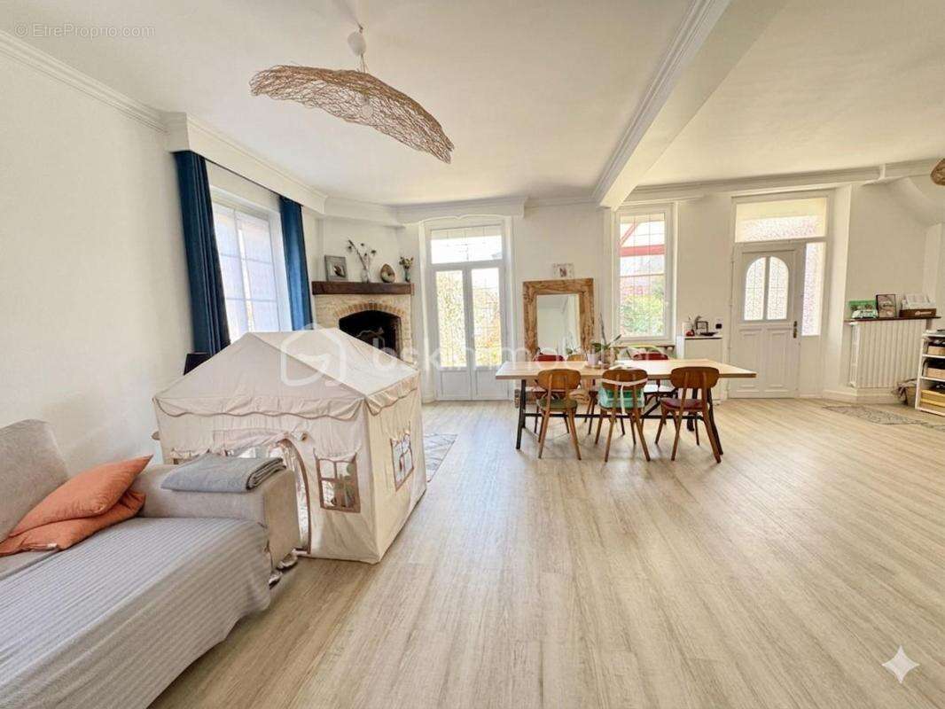 Maison 8 pièces proche Magny en Vexin - photo 2