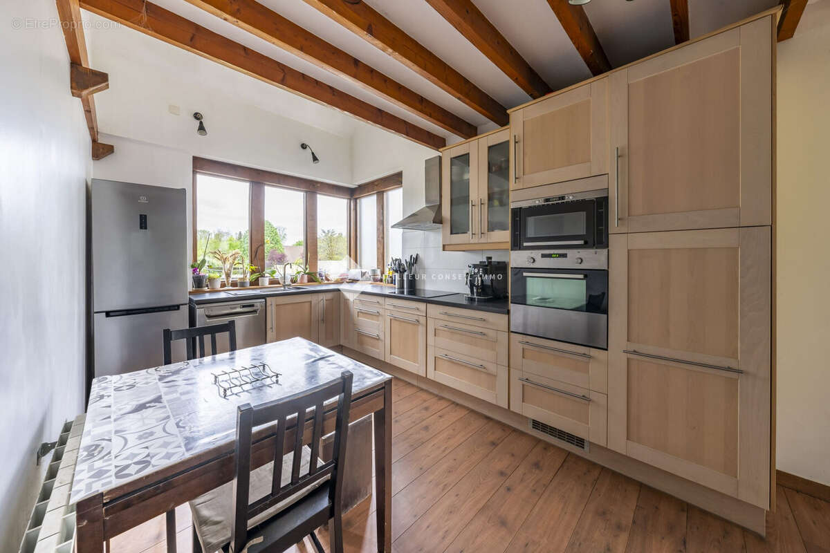 Maison 165 m² à Cely  - photo 5