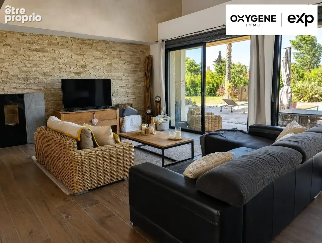 Maison 5 pièces 205 m² à vendre à Le Soler (66270) - photo 2