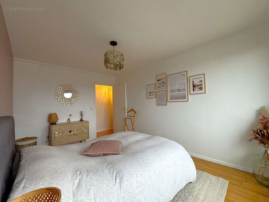 Appartement à LA MADELEINE