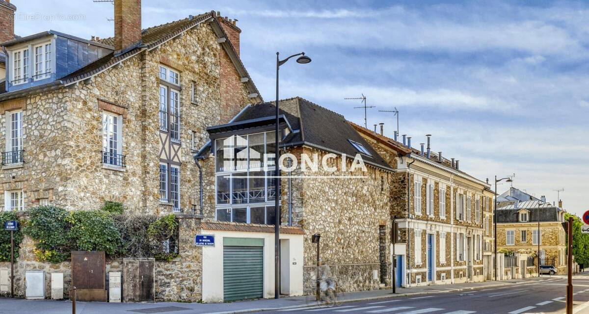 Appartement à VERSAILLES