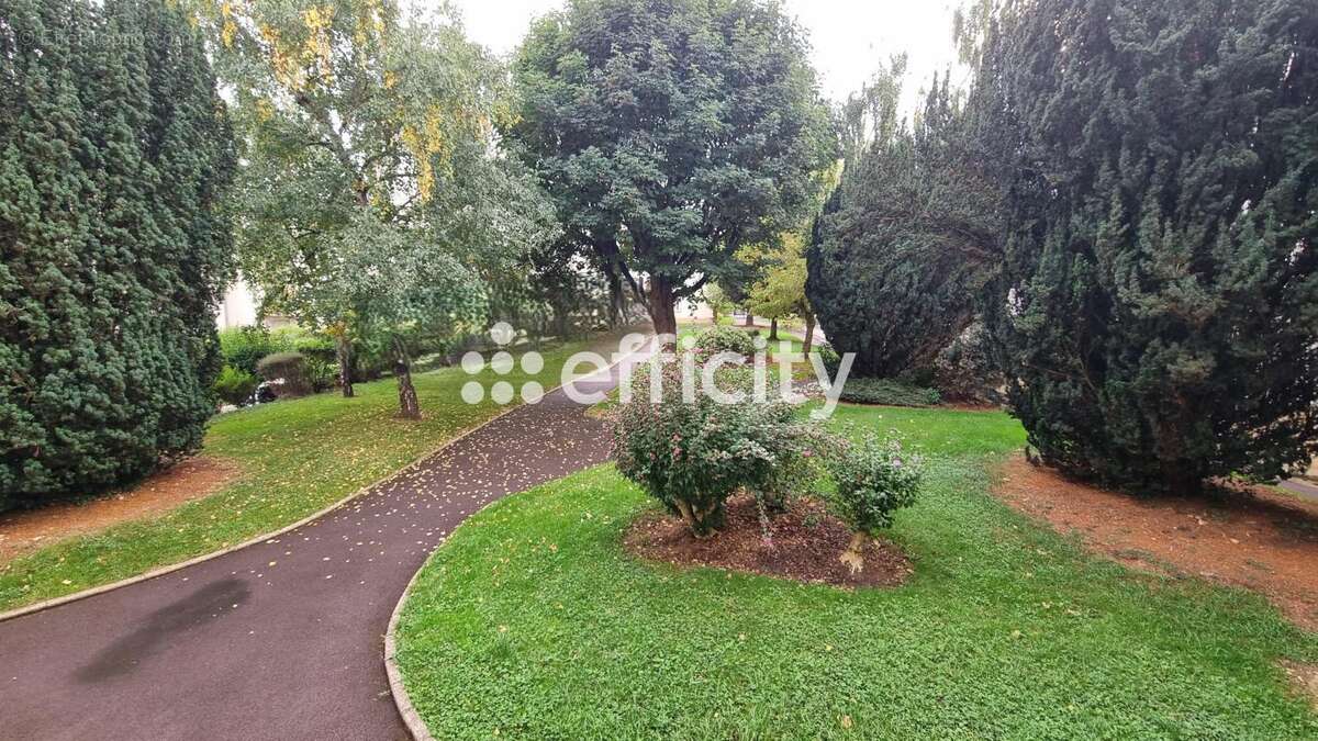 Appartement à CHATILLON