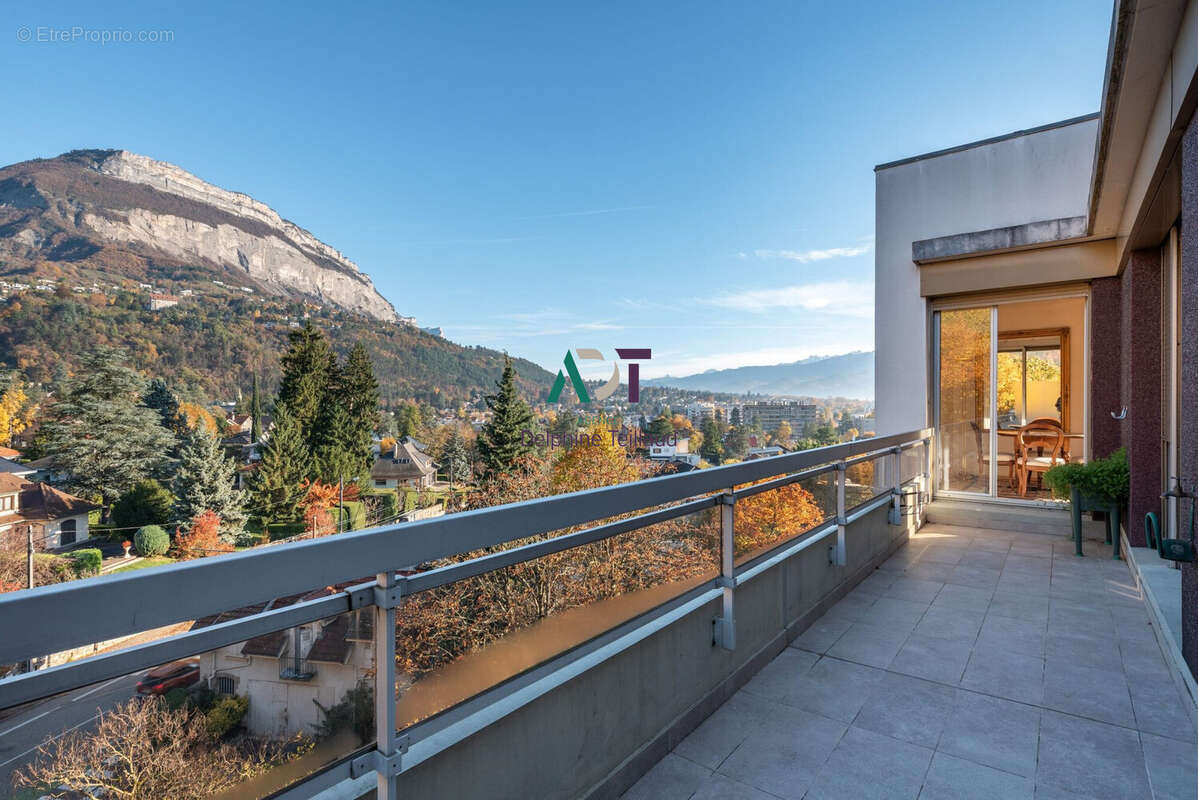 Appartement à MEYLAN