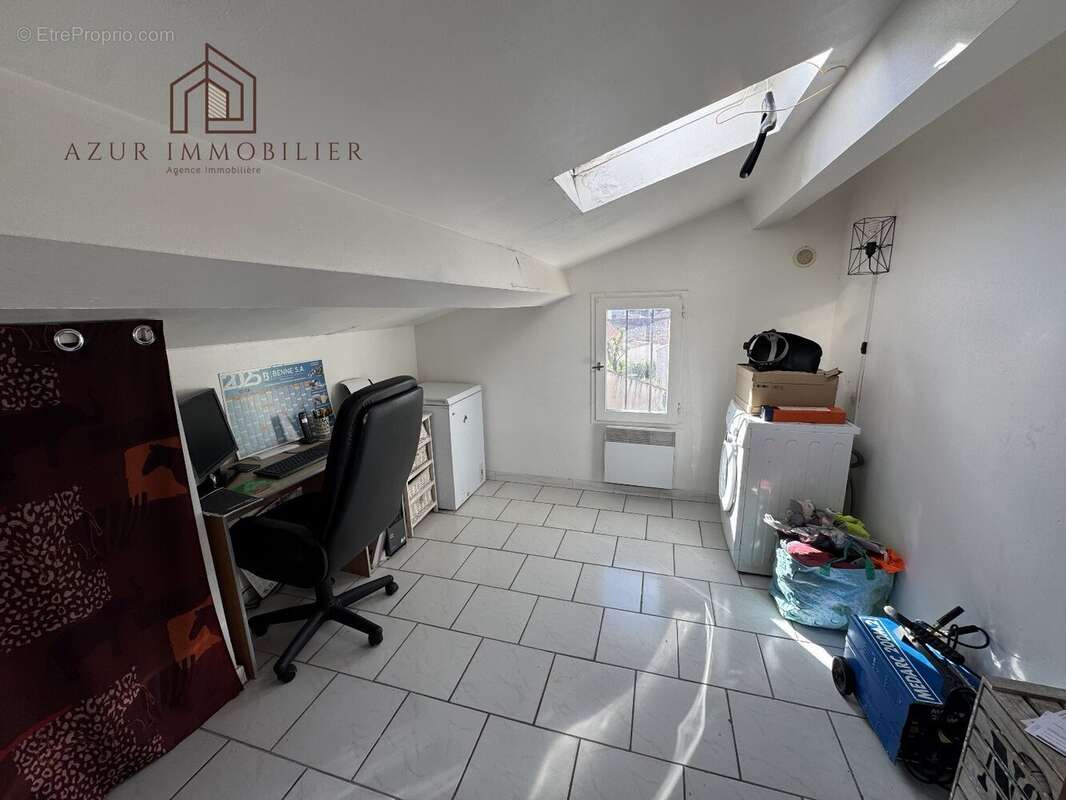 Appartement à LIGNAN-SUR-ORB