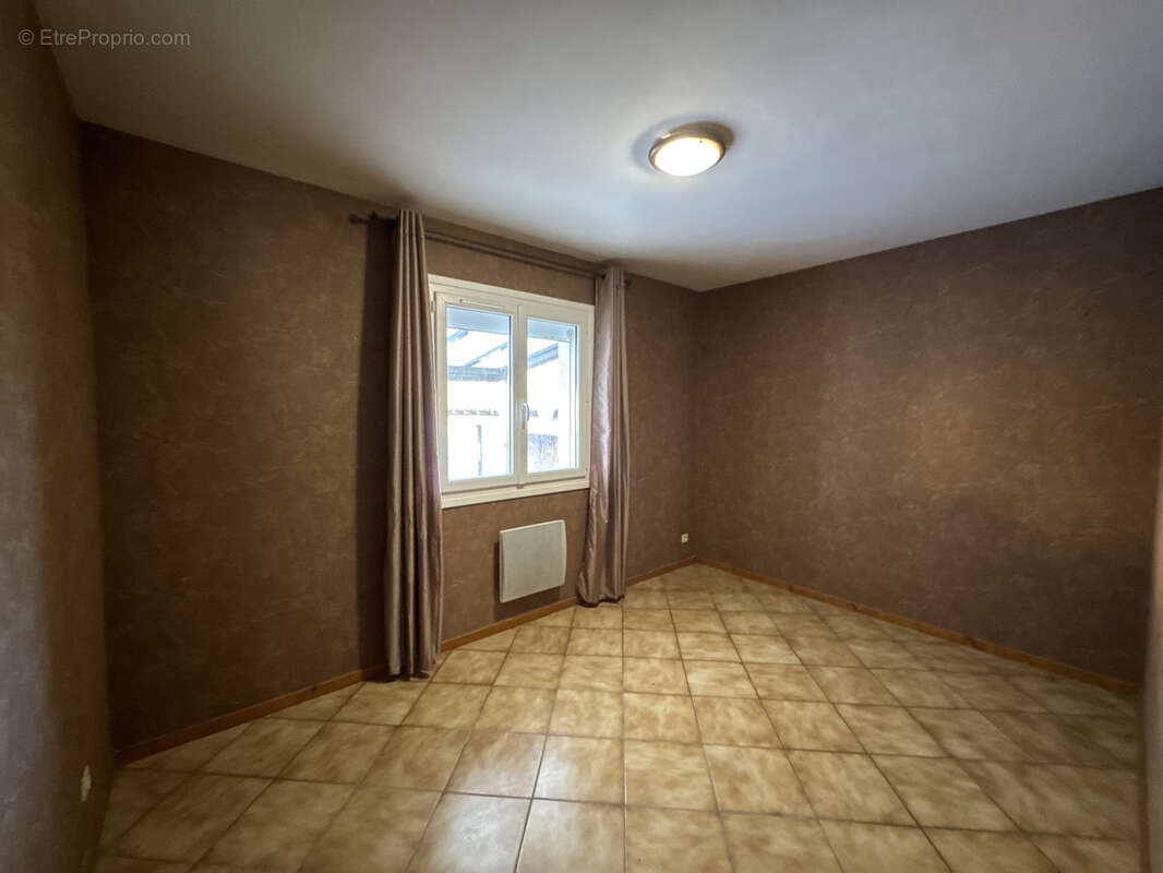 Maison à MONTVENDRE