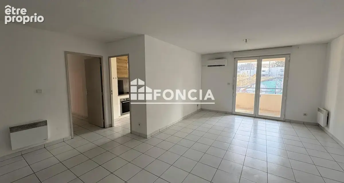 Appartement proche du centre-ville, environ 85 m², résidence avec piscine sécurisée - photo 7