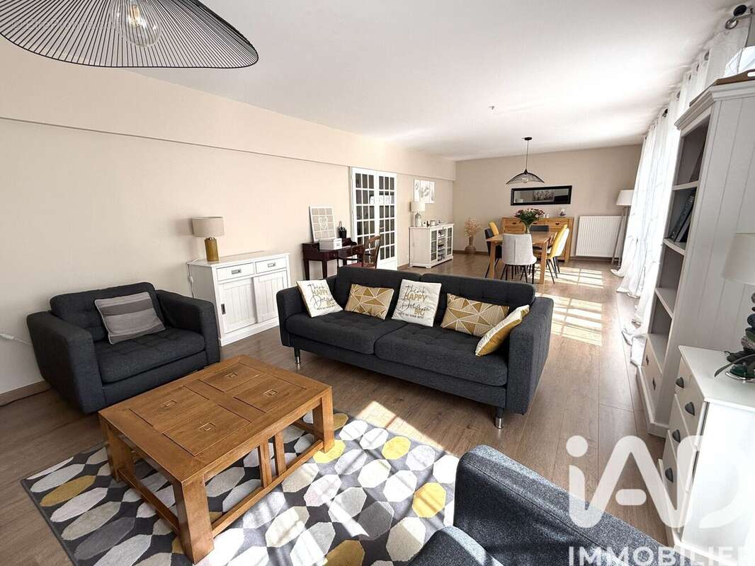 Photo 3 - Maison à COMPIEGNE