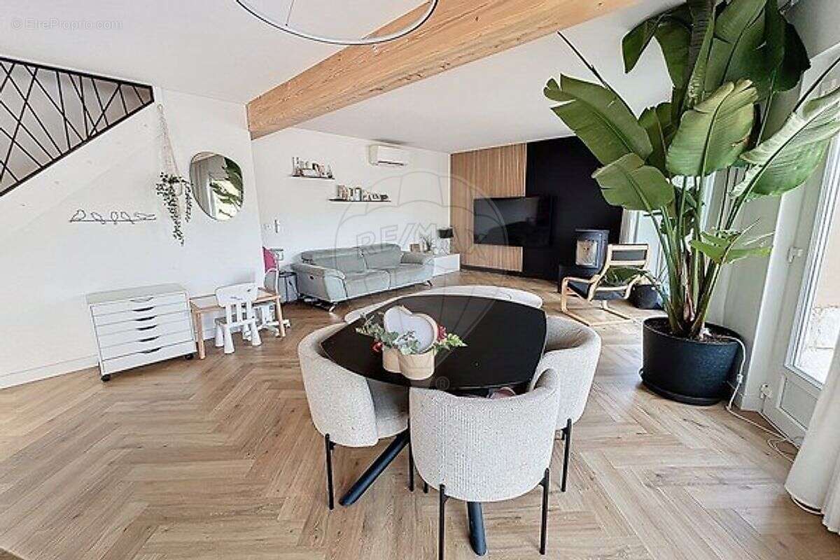 Maison à CAGNES-SUR-MER