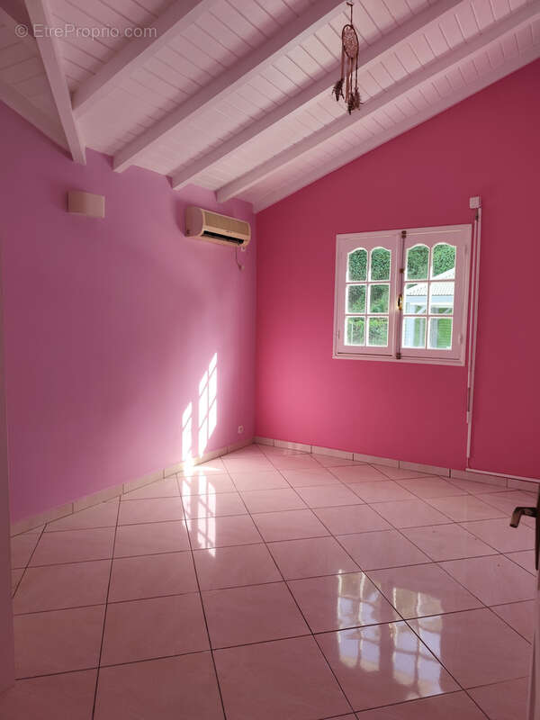 Maison à POINTE-NOIRE