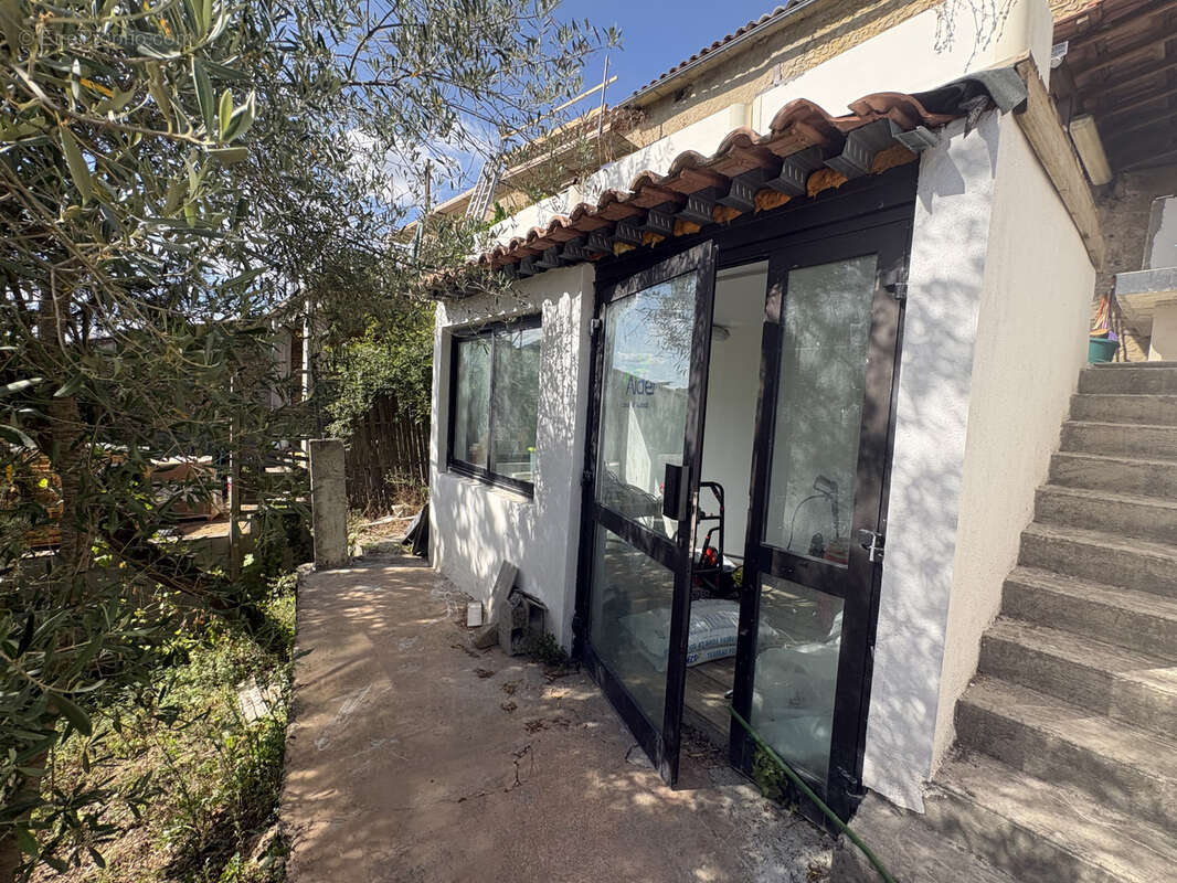 Proche limoux  maison en pierre avec jardin - dependances, grange et studio indépendant - photo 17