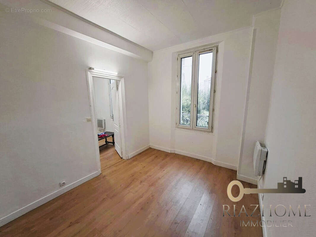 Appartement à LE BOURGET