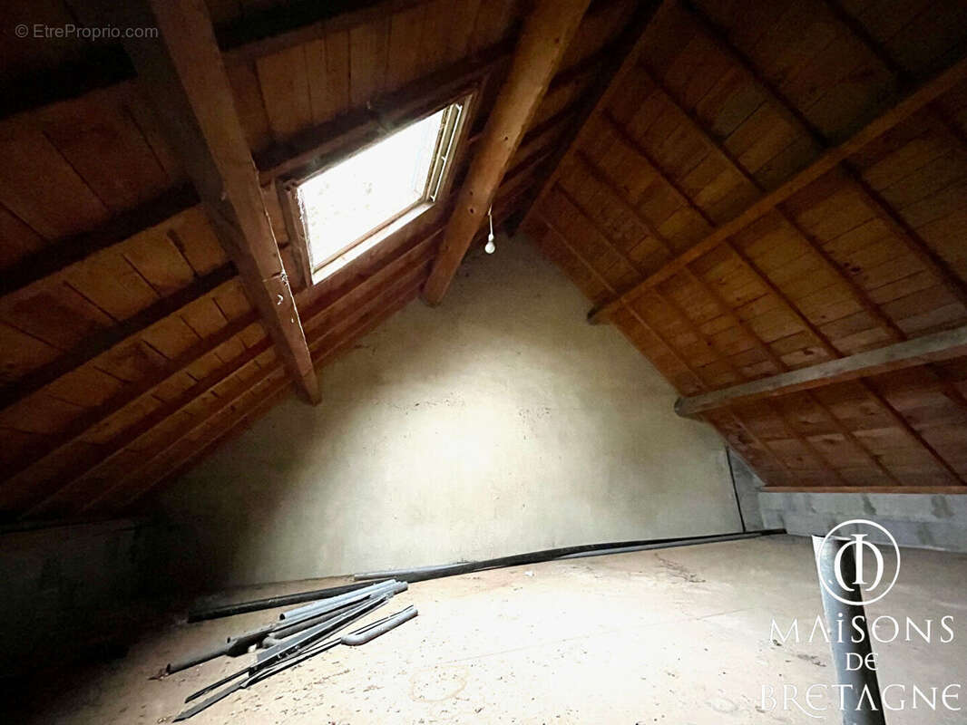 Maison à LE TREVOUX