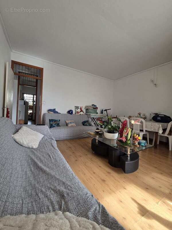 Appartement à SAINT-DENIS