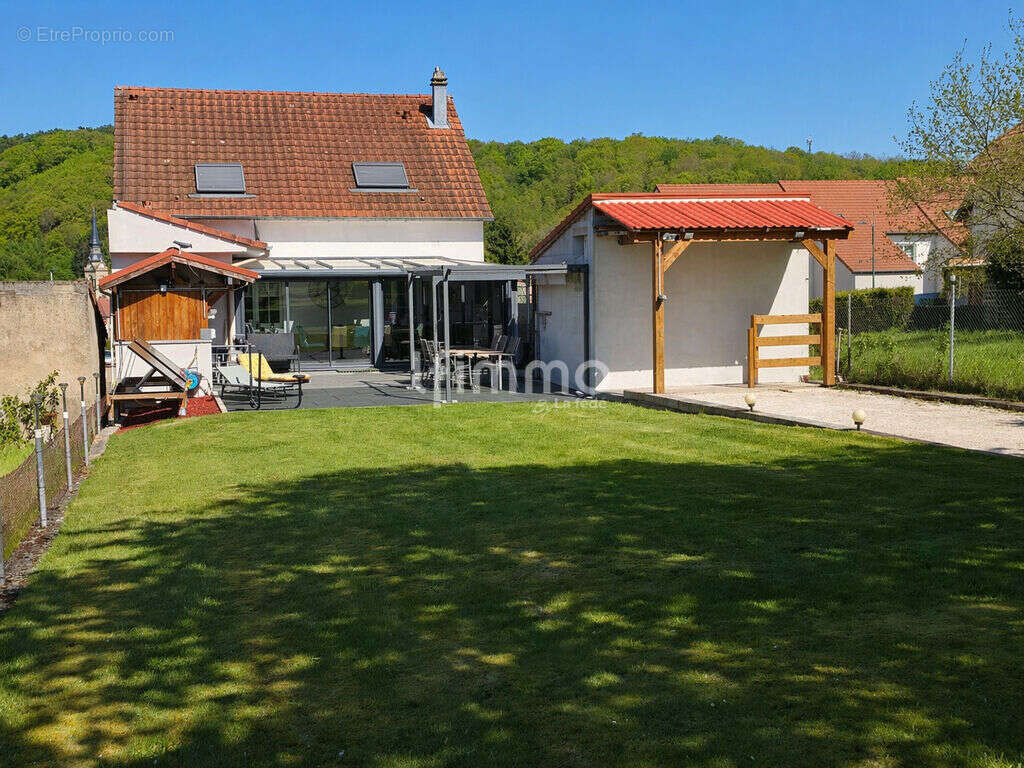 Maison à COCHEREN