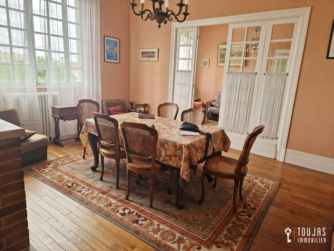 Maison 274 m² à Bordeaux  - photo 2