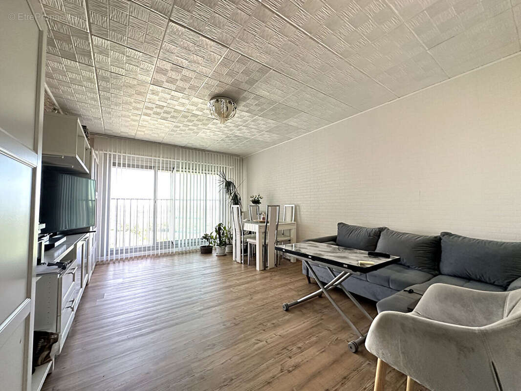 Appartement à VENISSIEUX