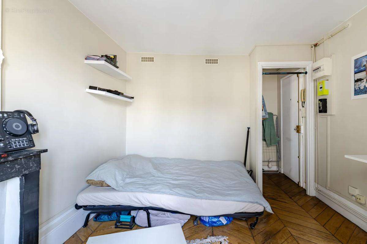 Appartement à PARIS-9E