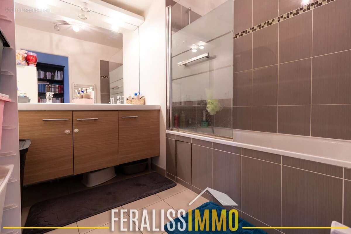 Appartement à ERAGNY