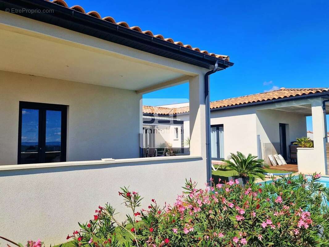 Maison à ROCHEFORT-DU-GARD