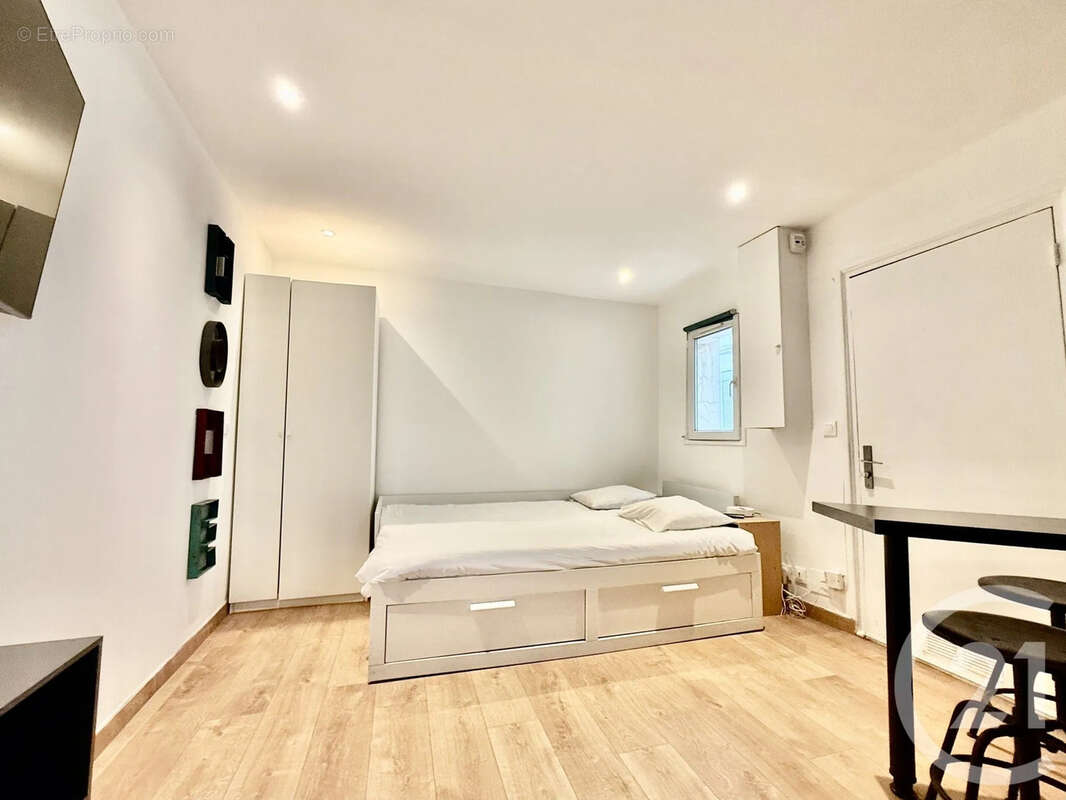 Appartement à CLICHY