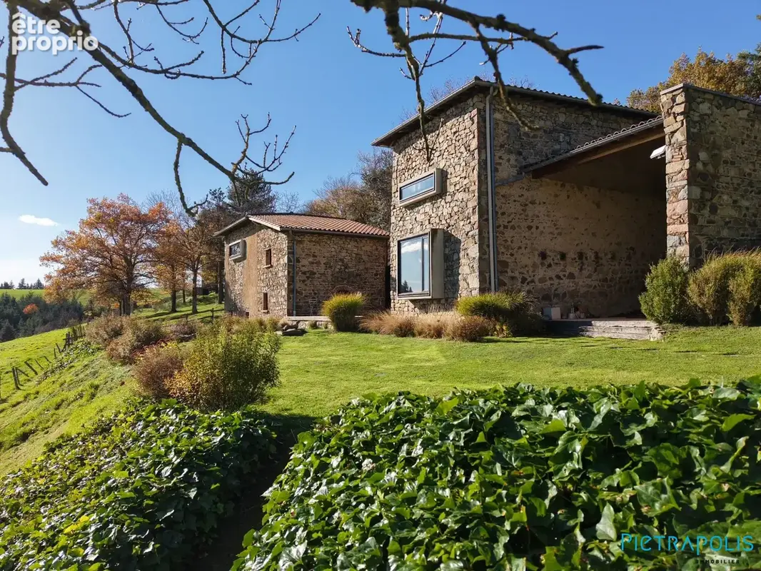Maison 200 m² à Tarare  - photo 4
