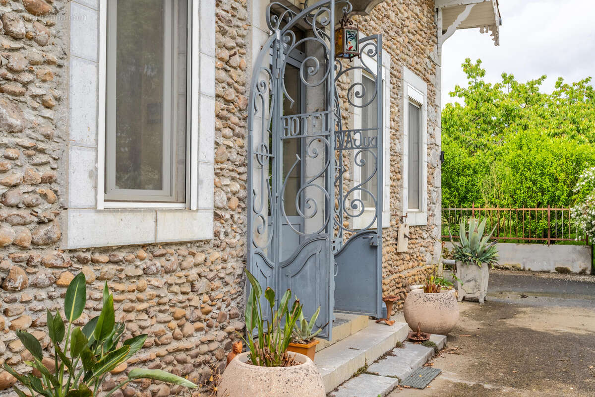 Maison à LES TOURREILLES