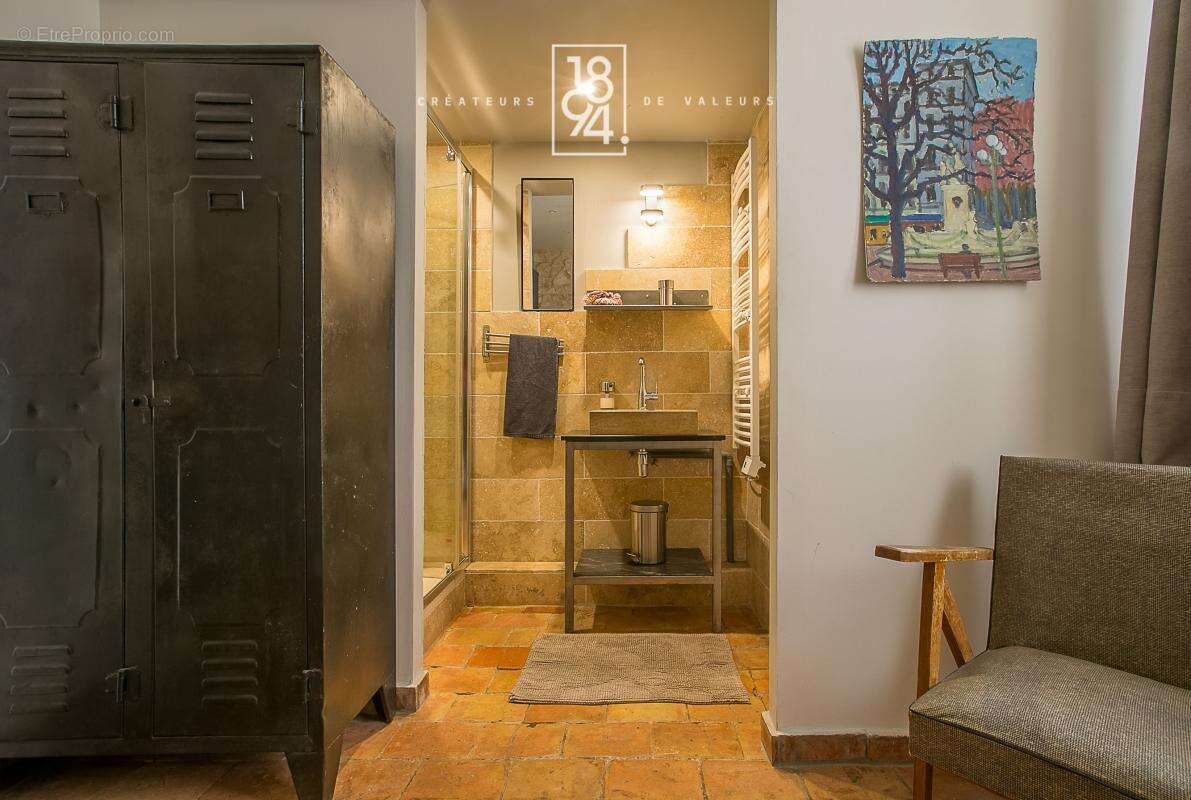 Appartement à MARSEILLE-7E