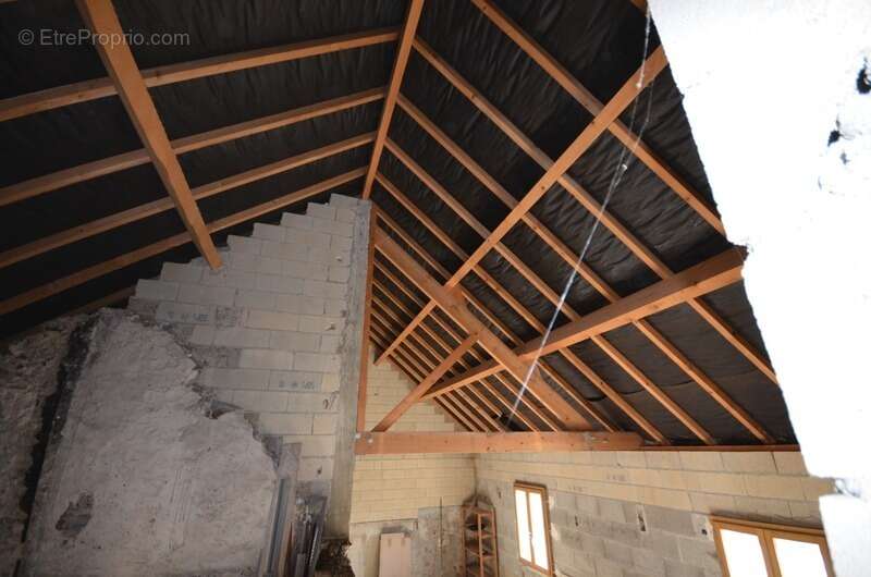 Appartement à ROMENY-SUR-MARNE