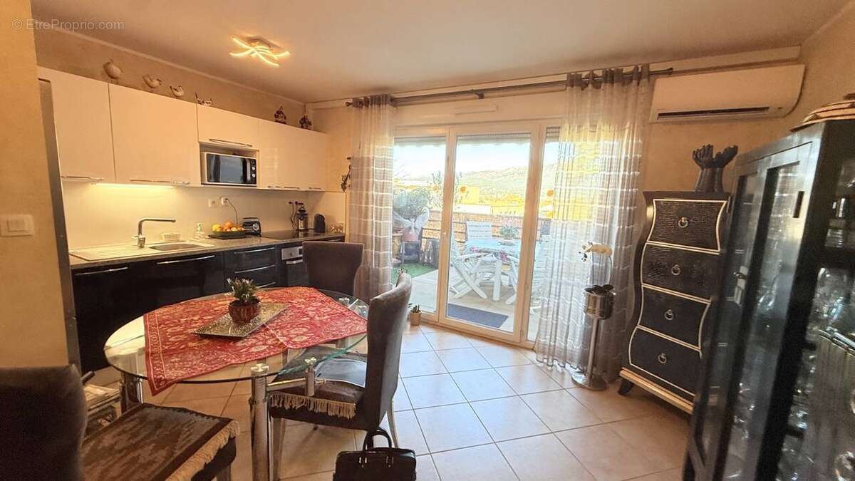 Appartement à LE PRADET