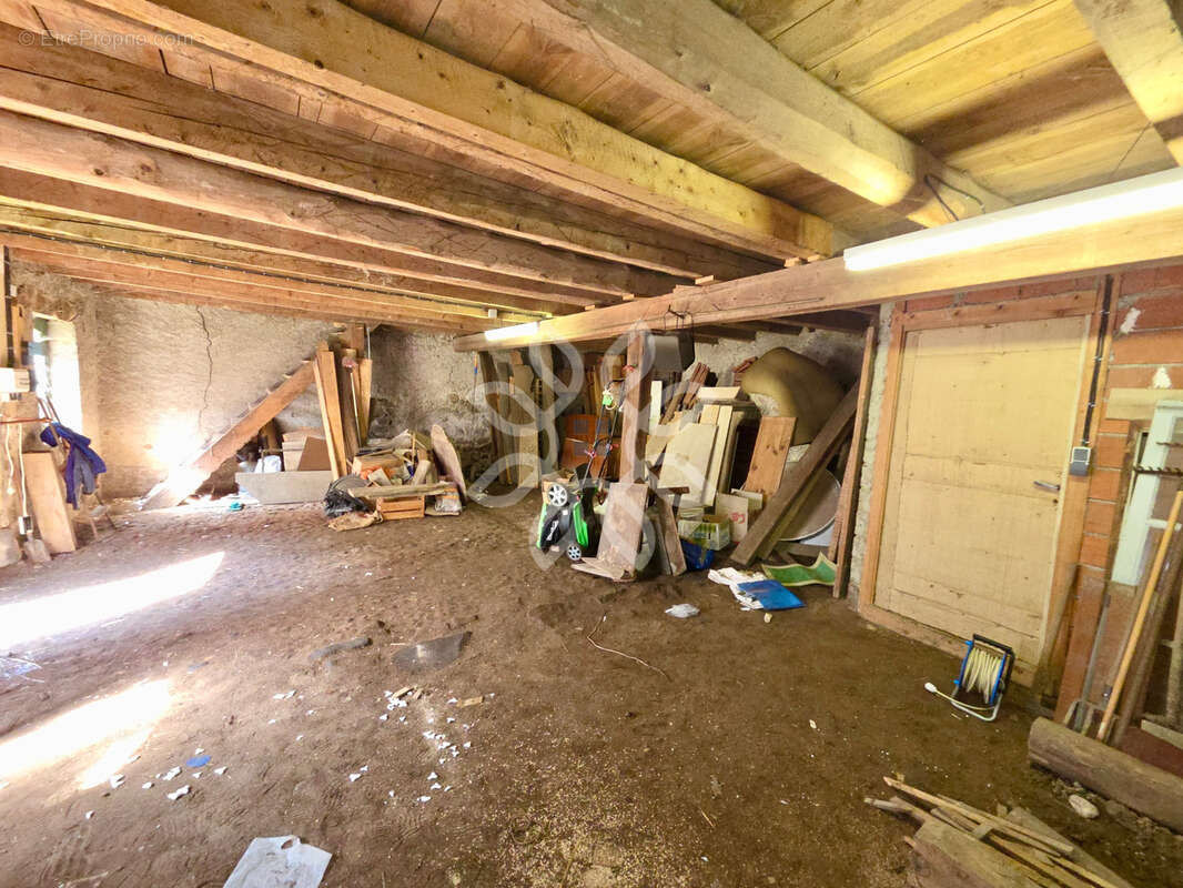 Maison à PAULHAGUET