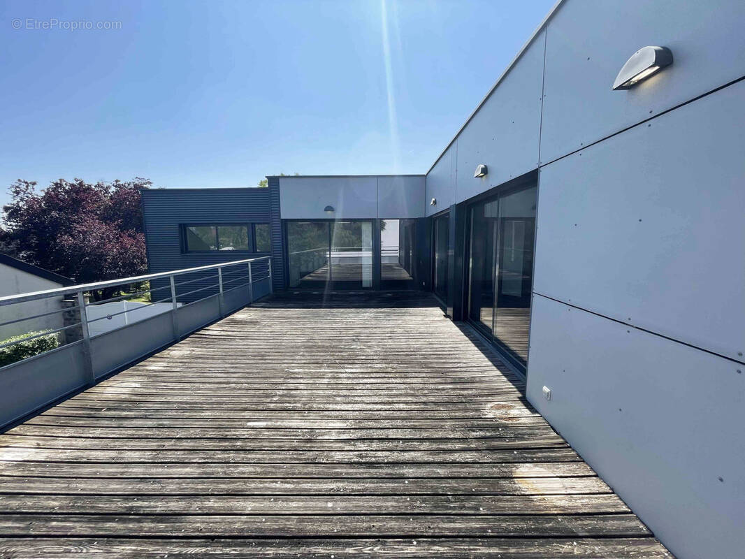 Commerce à SAINT-GREGOIRE