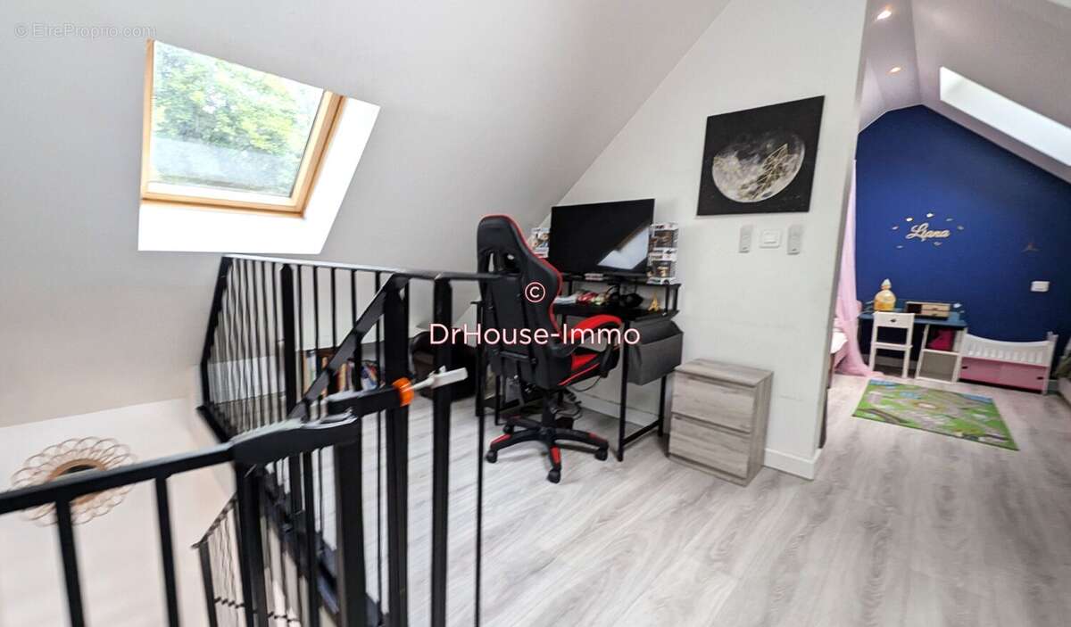Maison à HARDRICOURT
