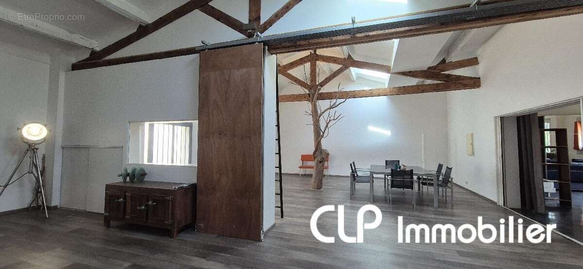Appartement à BOURG-SAINT-ANDEOL