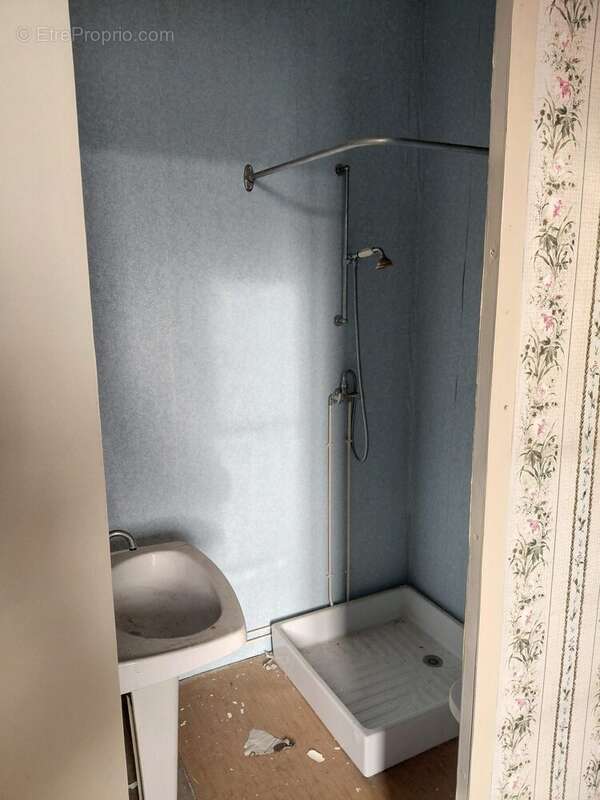 Appartement à MONTENDRE