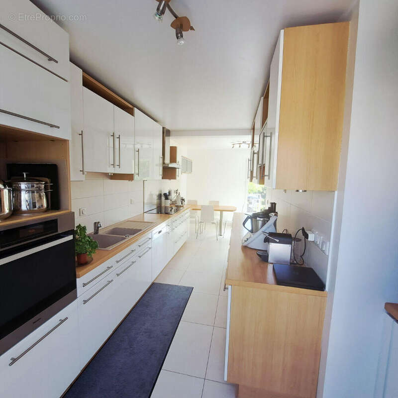 Maison à JOUY-EN-JOSAS