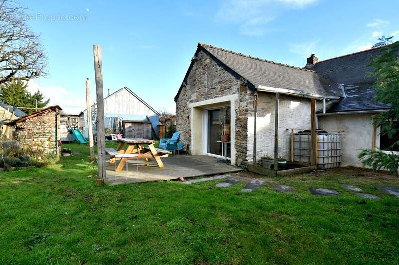 Maison à NORT-SUR-ERDRE