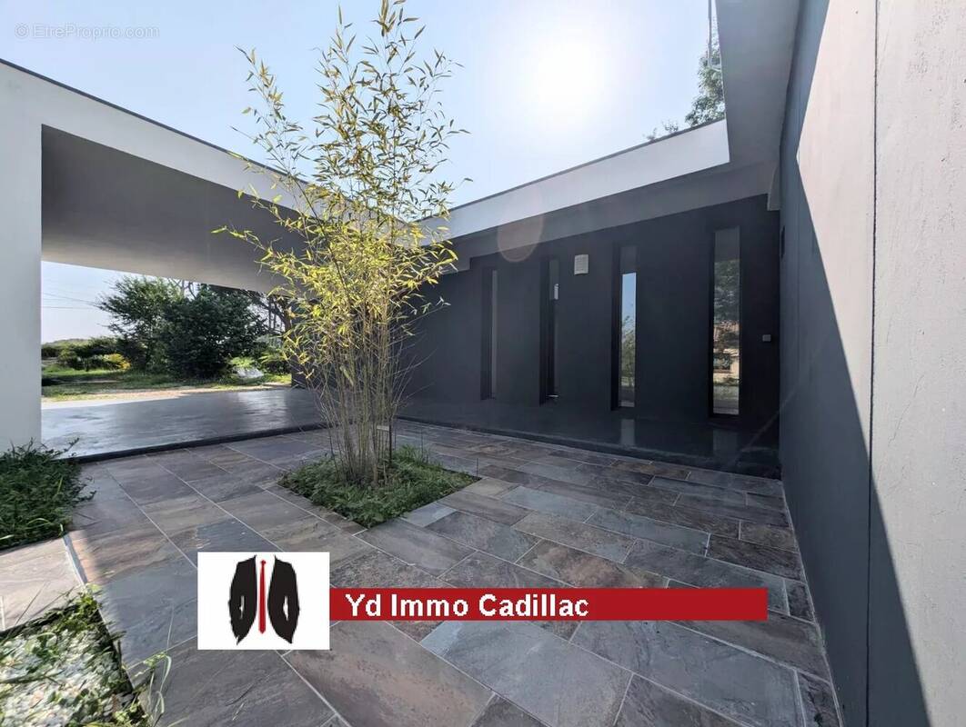 Maison à SAINT-PIERRE-DE-BAT