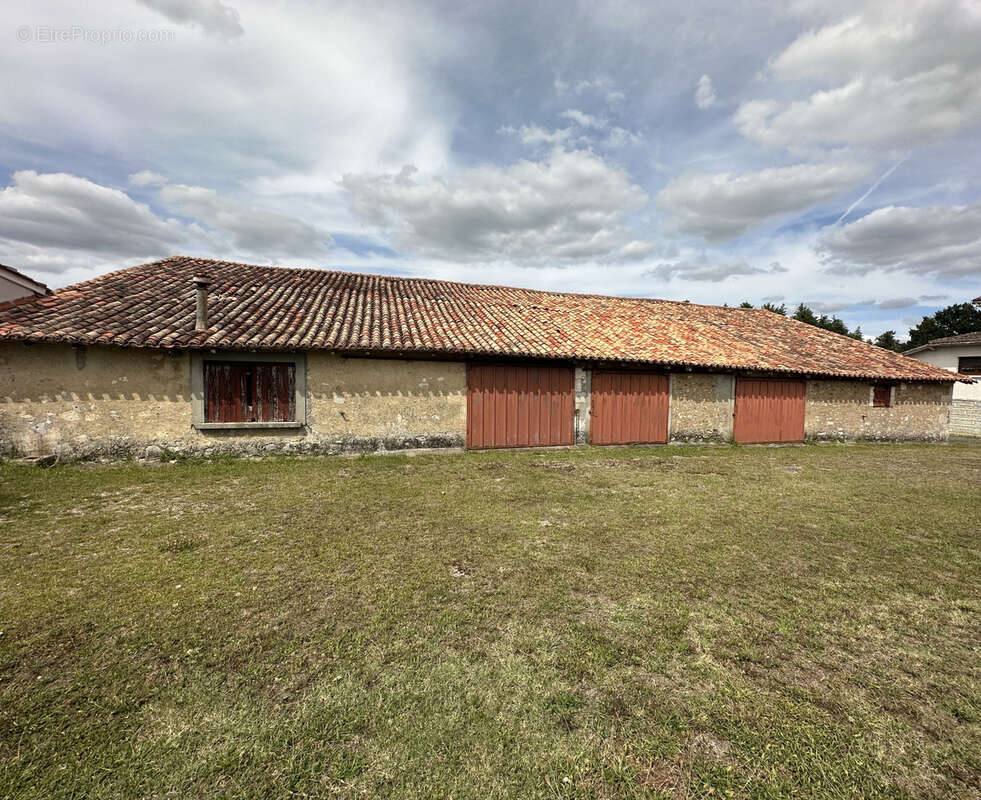 Corps de ferme - photo 14