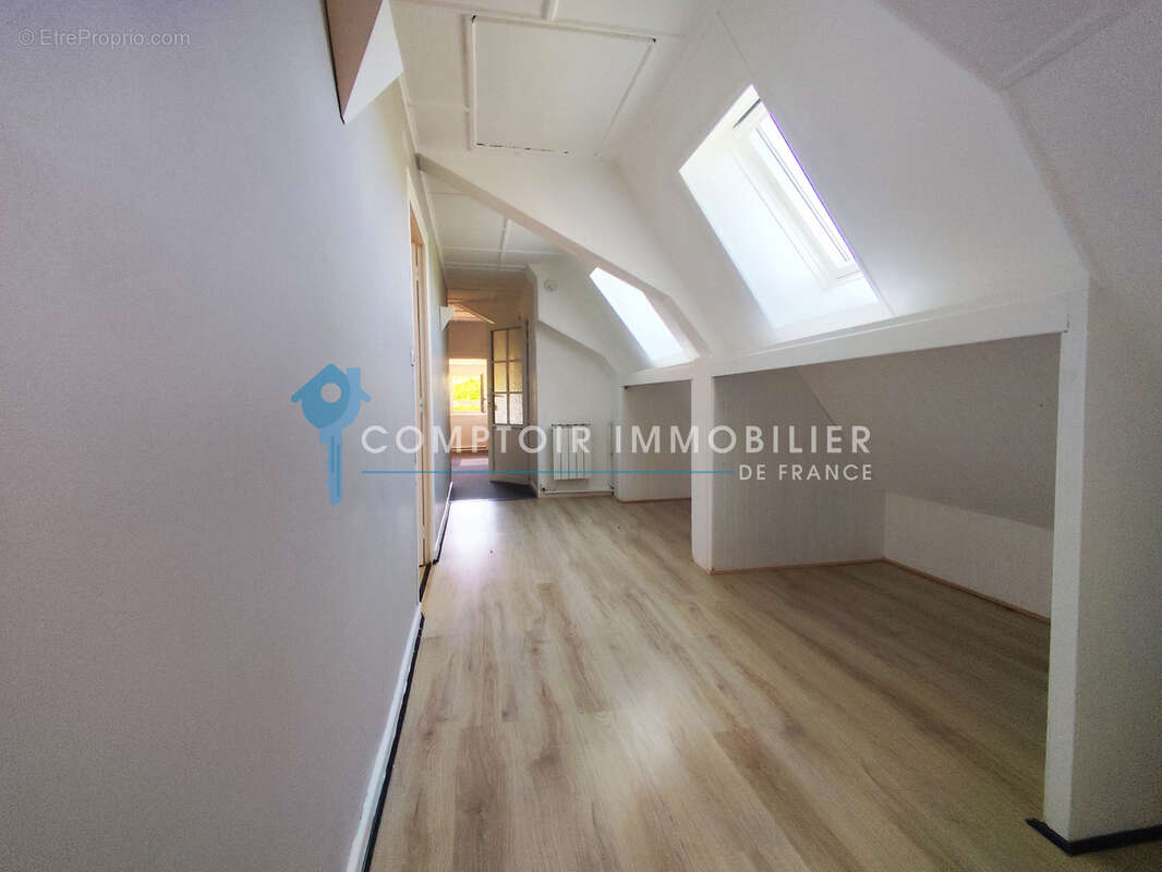 Appartement à OYEU