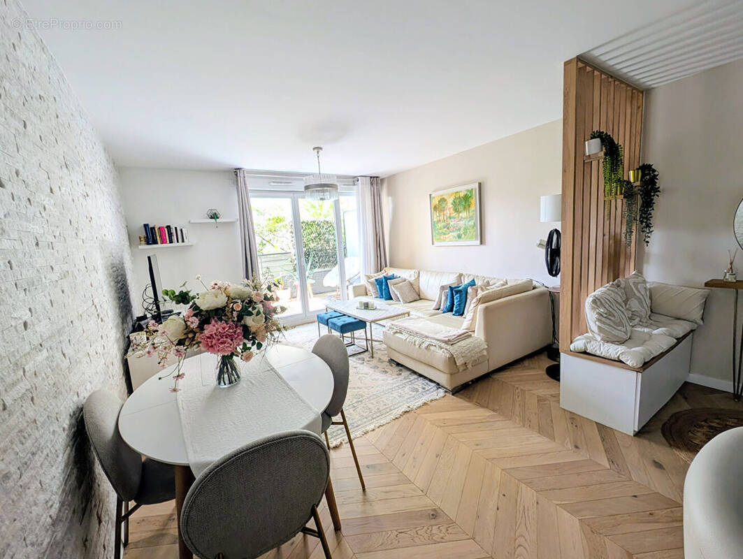 Appartement à ROSNY-SOUS-BOIS