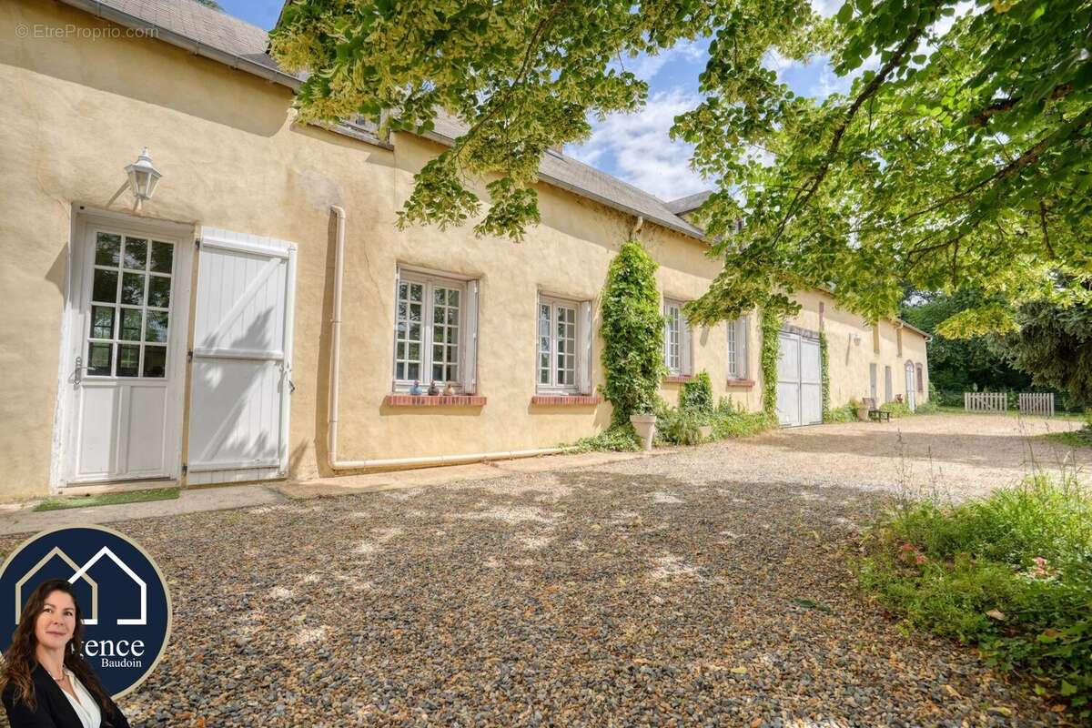 Maison à LA BOISSIERE-ECOLE