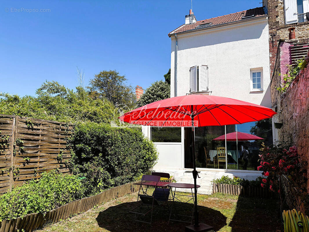 Maison à SAINT-LEU-LA-FORET