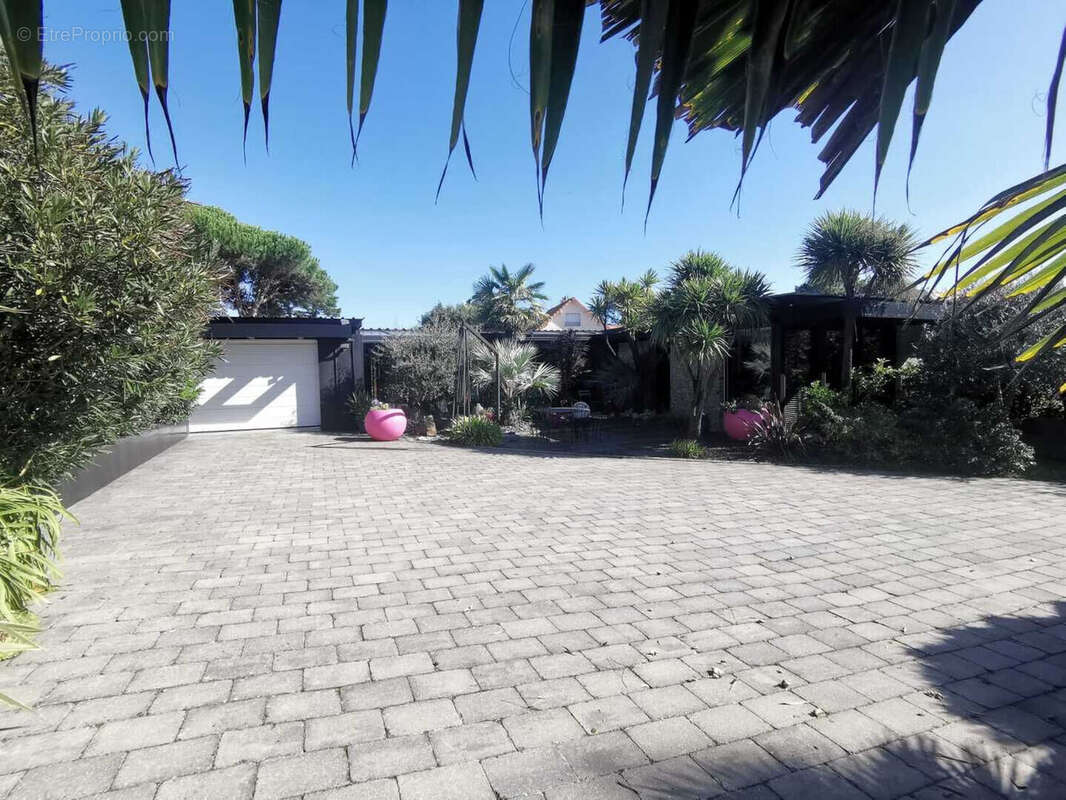 Maison à SAINT-BREVIN-LES-PINS